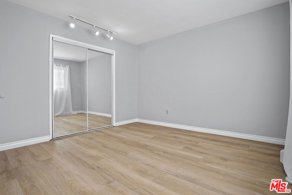 11743 Mayfield - Photo 15