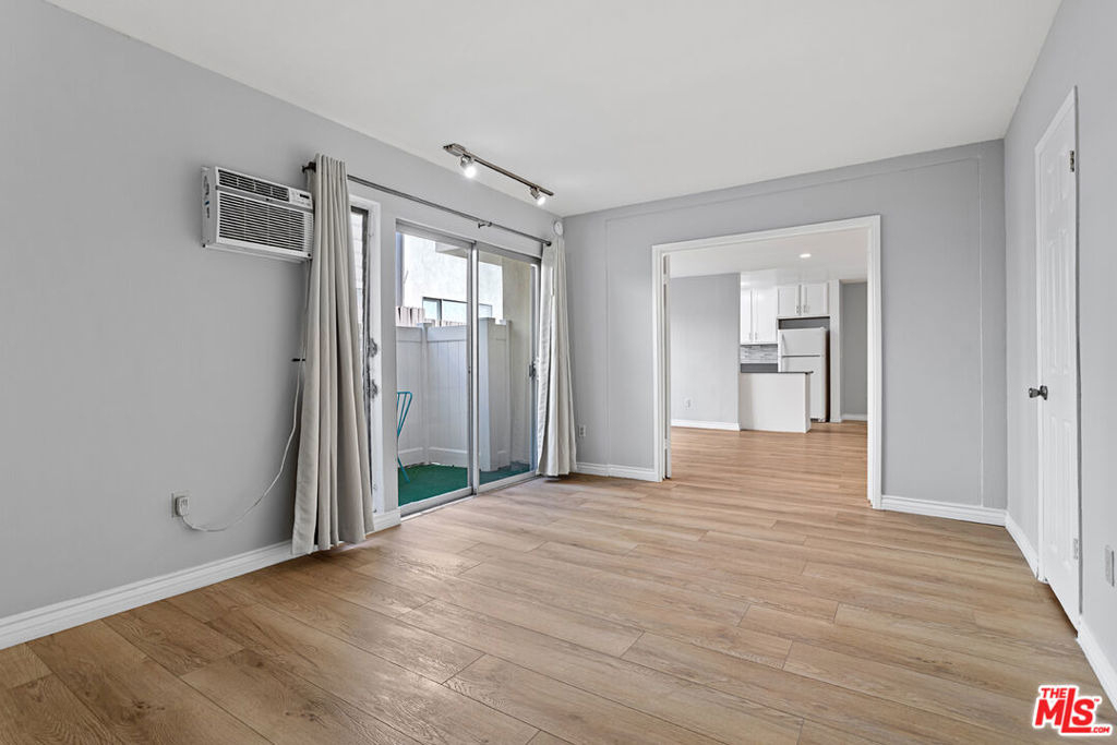 11743 Mayfield - Photo 12