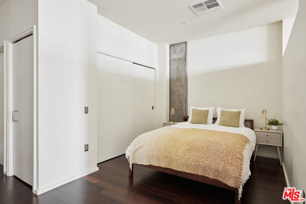 1155 S Grand Avenue - Photo 10