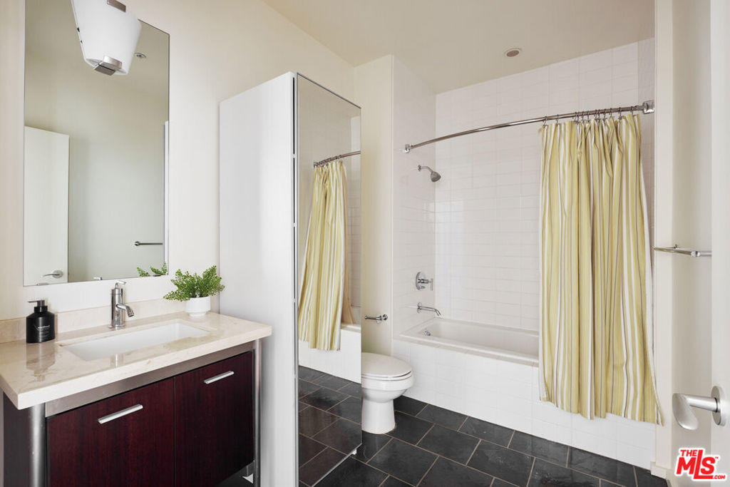 1155 S Grand Avenue - Photo 14