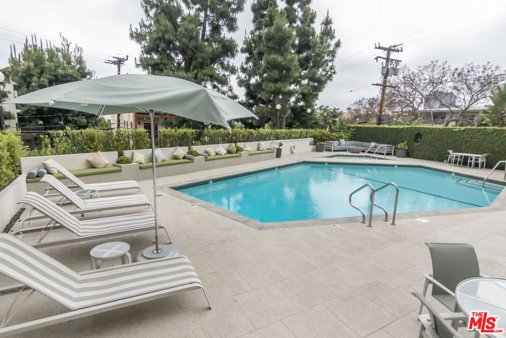 8787 Shoreham Drive - Photo 21