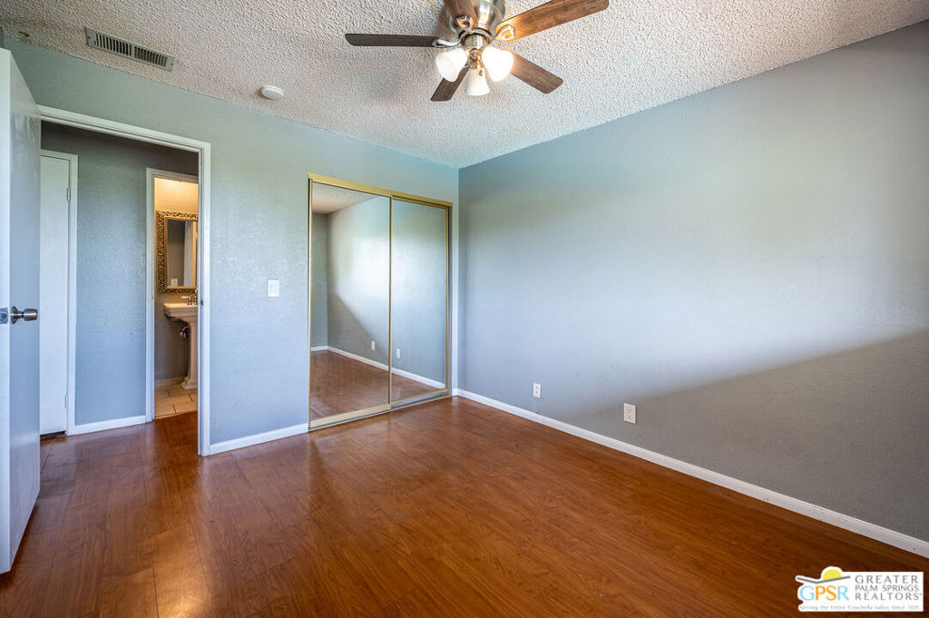 550 N Villa Court - Photo 9