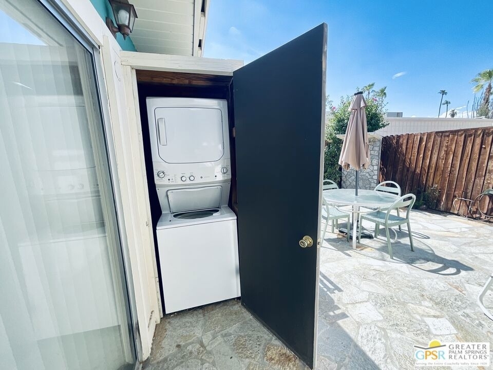 1111 E Palm Canyon Drive - Photo 14