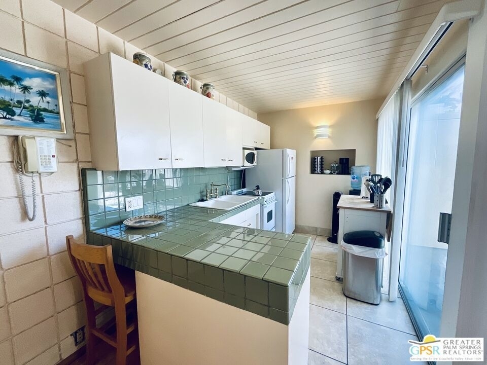 1111 E Palm Canyon Drive - Photo 8