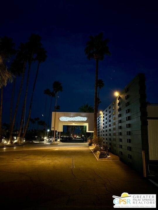 1111 E Palm Canyon Drive - Photo 27
