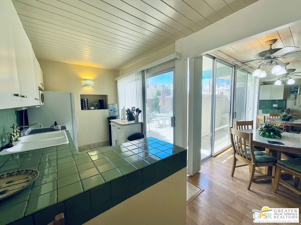 1111 E Palm Canyon Drive - Photo 7