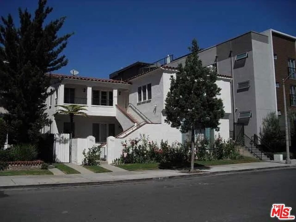 9961 Durant Drive - Photo 12