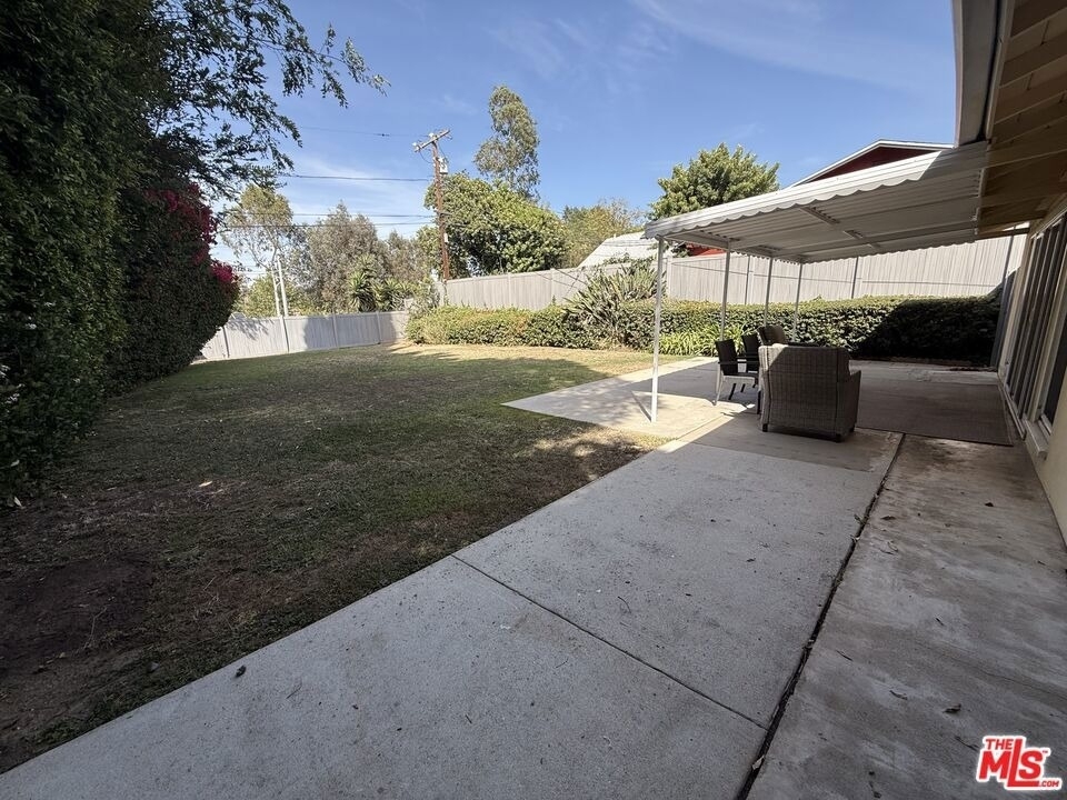2766 Dunleer Place - Photo 11