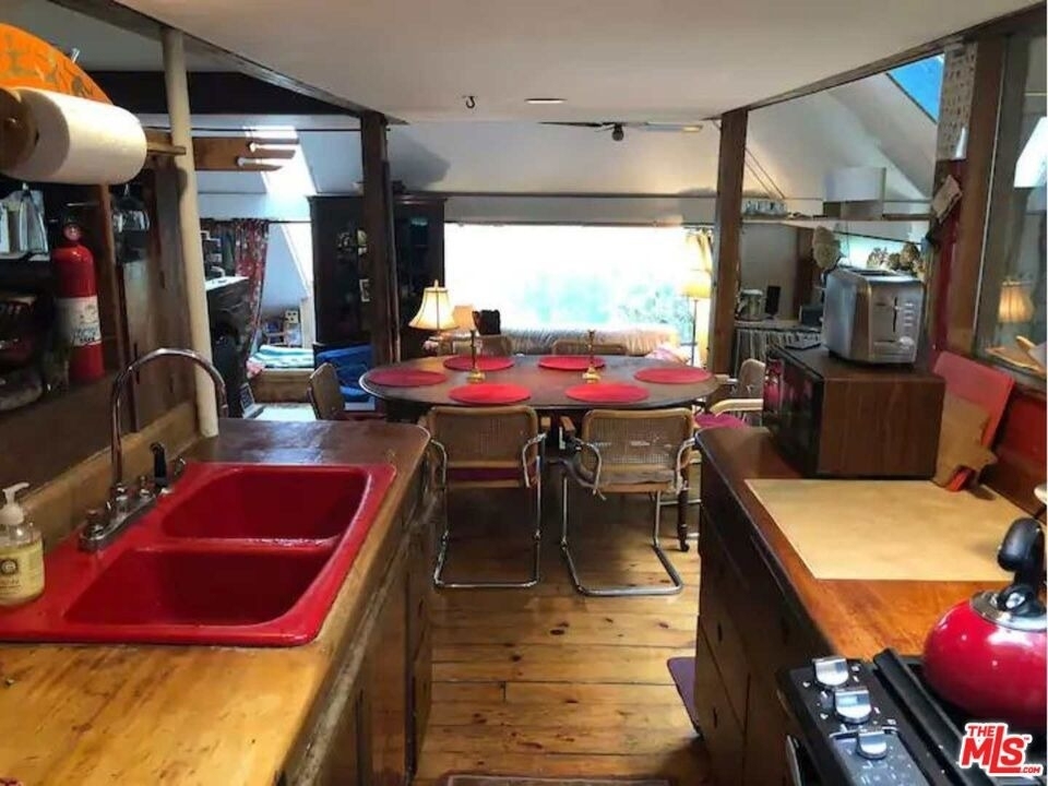 481 Prickly Mountain Rd - Photo 9
