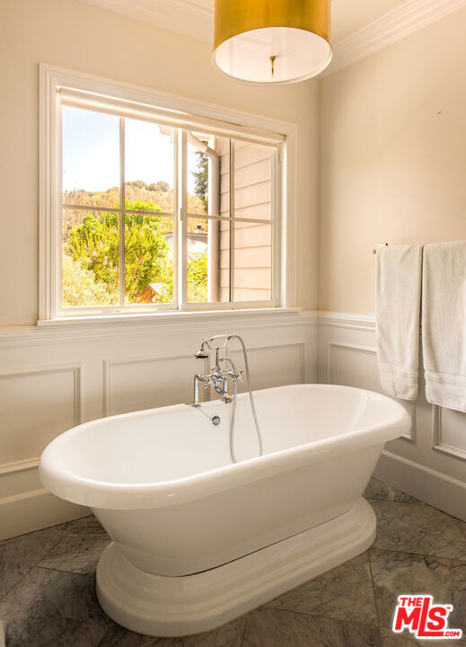12142 Hollyglen Place - Photo 22