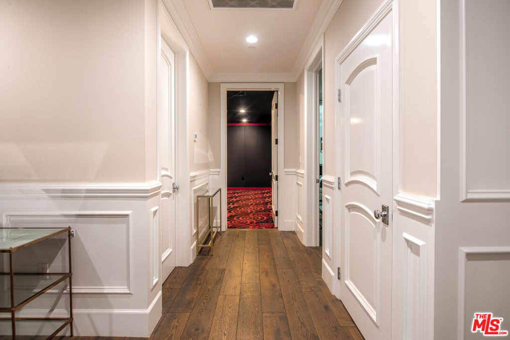 12142 Hollyglen Place - Photo 35
