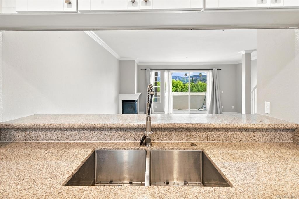 5704 Camino Del Cielo - Photo 8