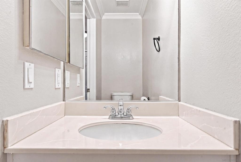 5704 Camino Del Cielo - Photo 9