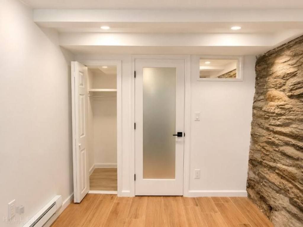 W 53rd St. - Photo 4