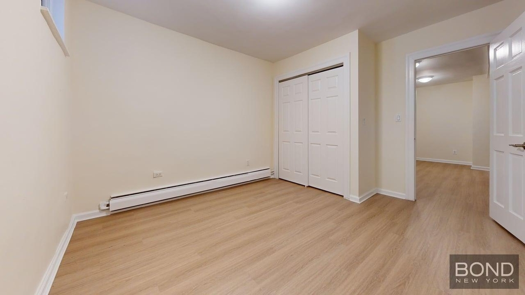 East 84th Street - Photo 17