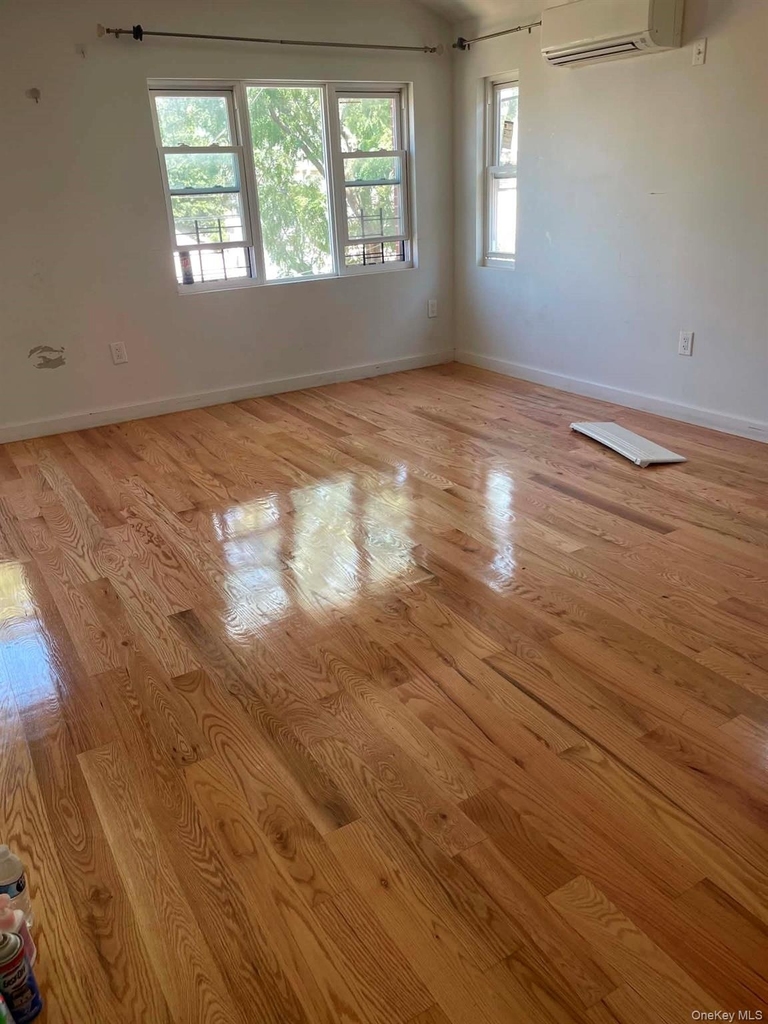 10816 Pinegrove Street - Photo 3