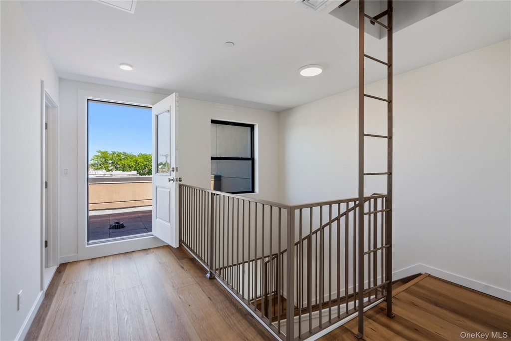 6245 60th Street - Photo 6