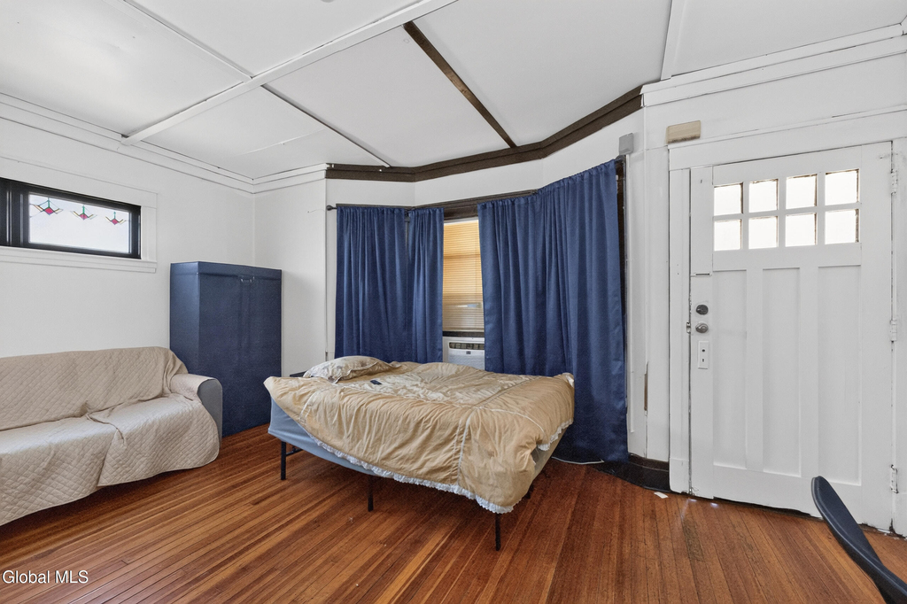 27 Mckinley Street - Photo 4