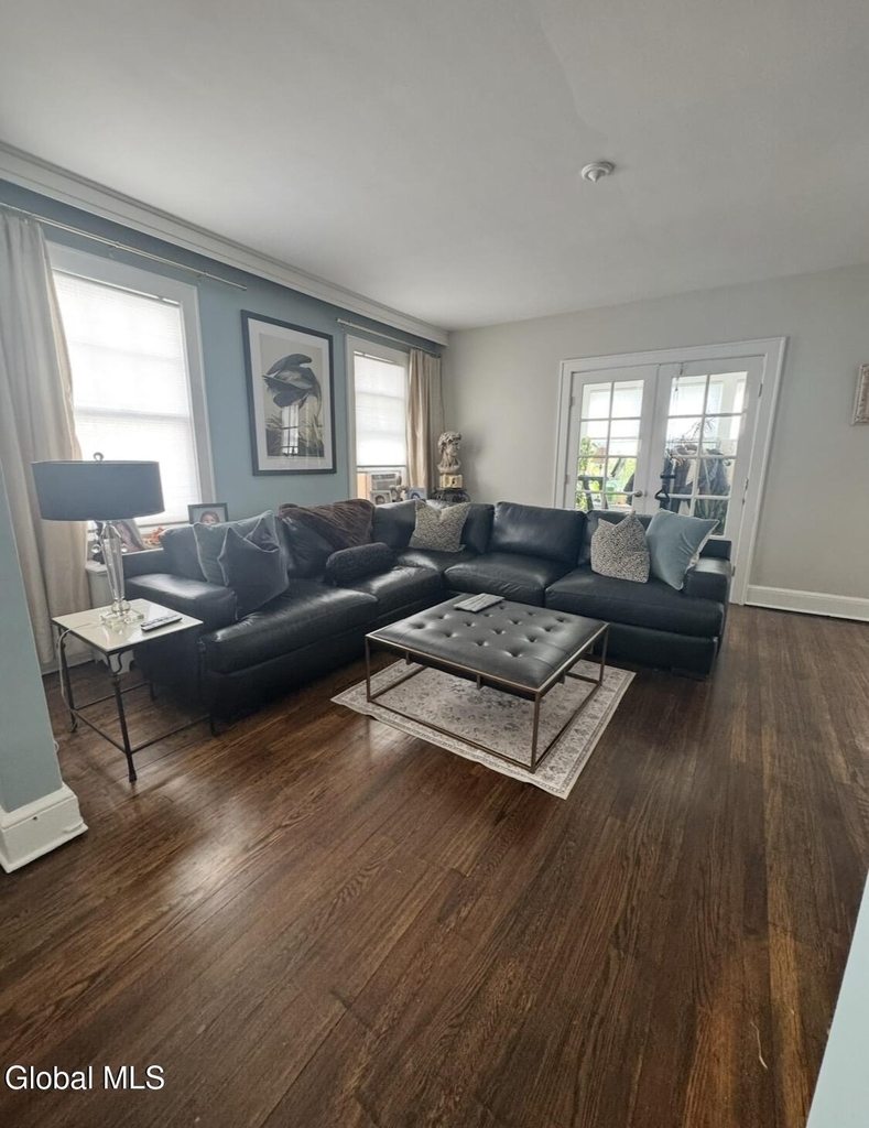 7 Edison Avenue - Photo 4