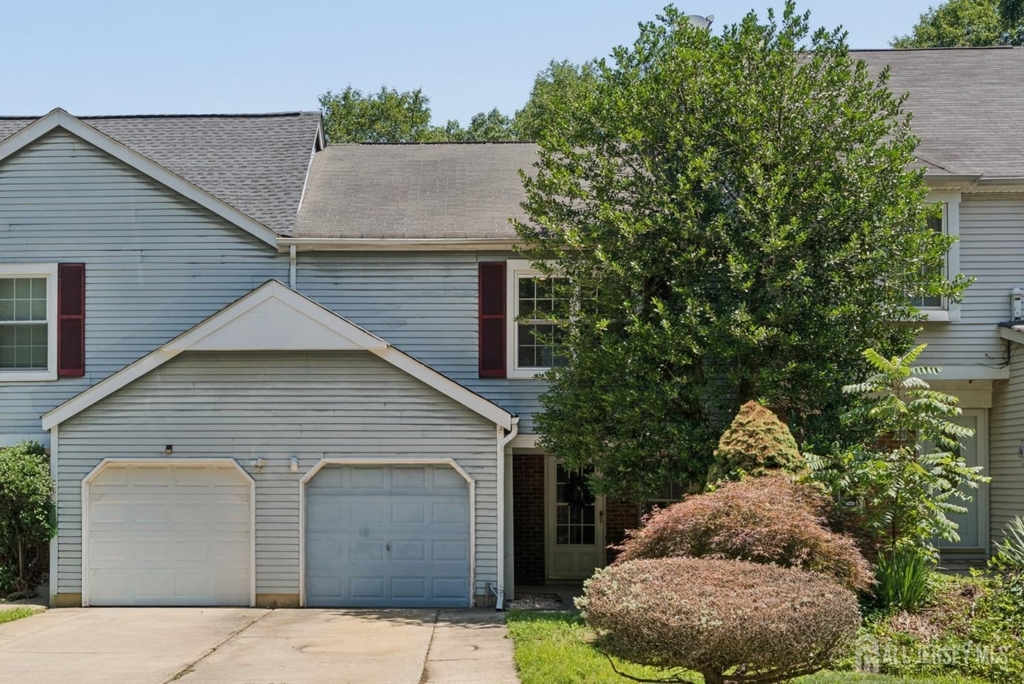 6 Bradford Drive - Photo 0