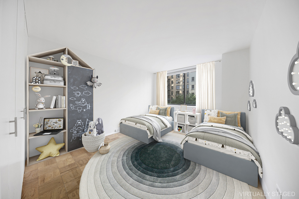 275 W 96th Street - Photo 8
