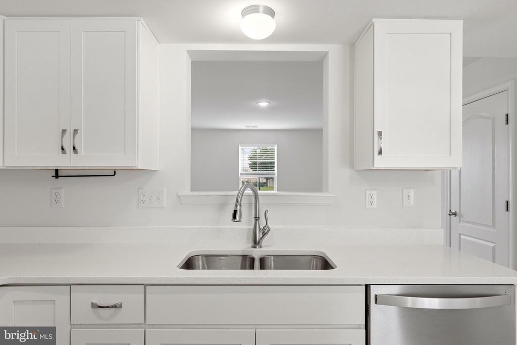 658 Thumper Drive - Photo 12