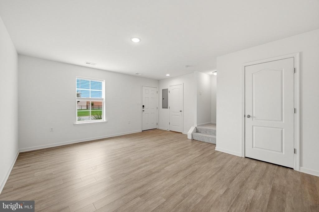 658 Thumper Drive - Photo 6