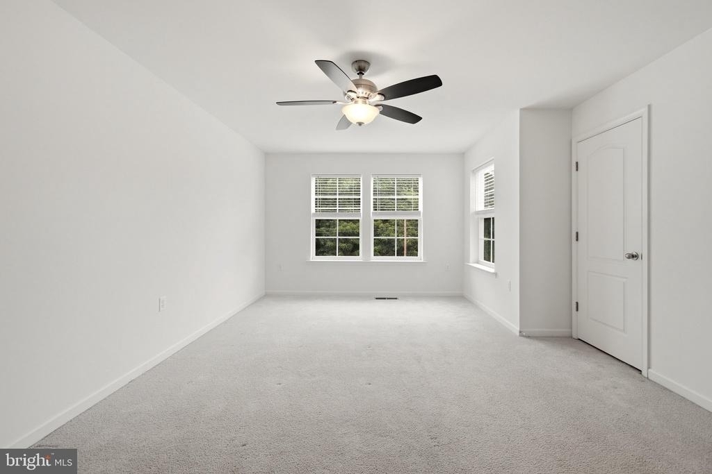658 Thumper Drive - Photo 22
