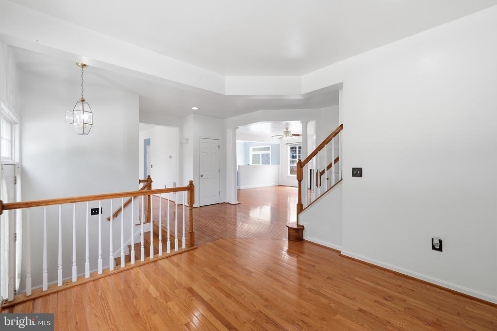 2917 Markhams Grant Drive - Photo 4