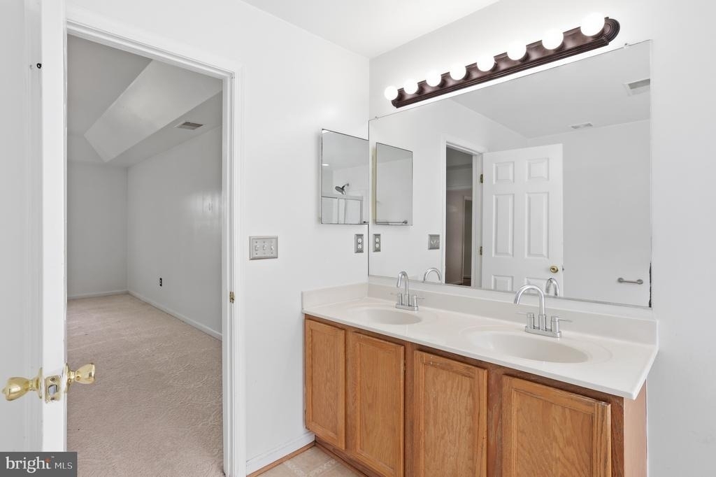 2917 Markhams Grant Drive - Photo 38