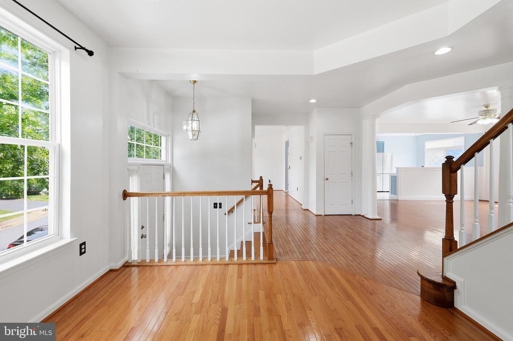 2917 Markhams Grant Drive - Photo 3