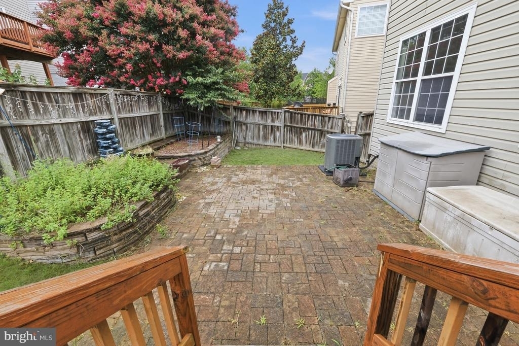 2917 Markhams Grant Drive - Photo 20