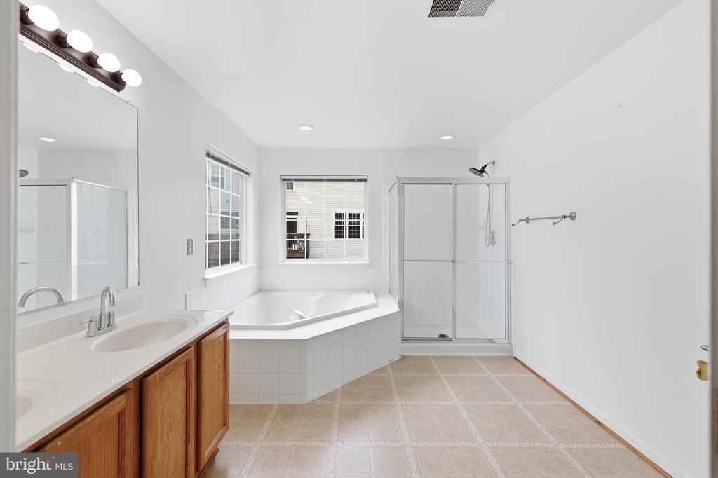 2917 Markhams Grant Drive - Photo 40