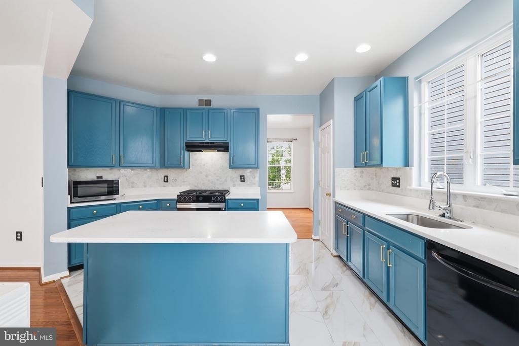 2917 Markhams Grant Drive - Photo 12