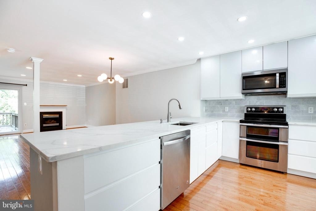 5610 Gosling Court - Photo 8
