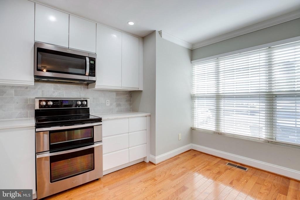 5610 Gosling Court - Photo 9