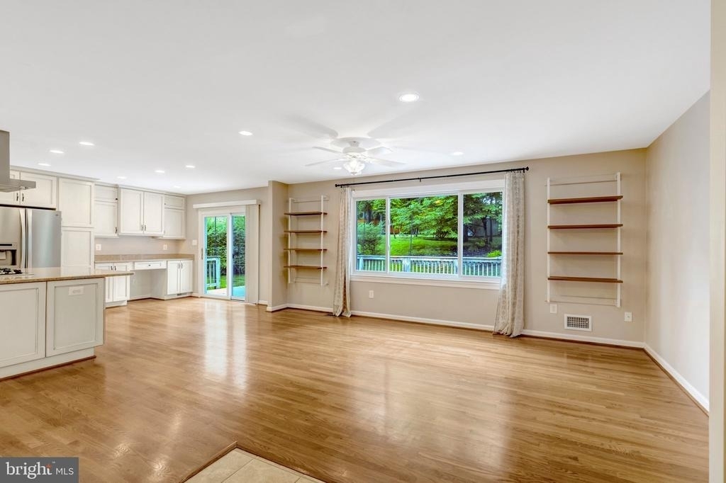 6717 Reynard Drive - Photo 6