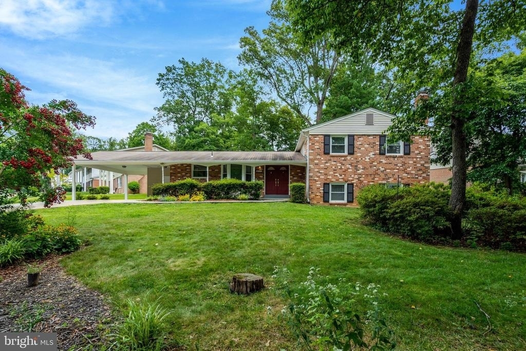 6717 Reynard Drive - Photo 0