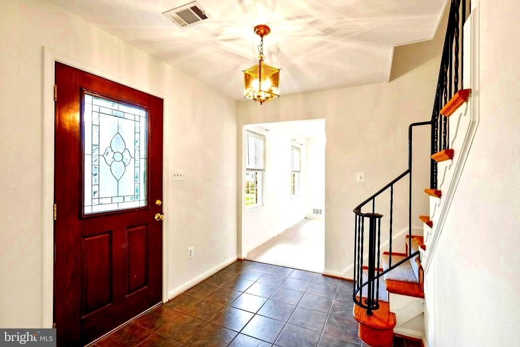 7109 Davis Court - Photo 5