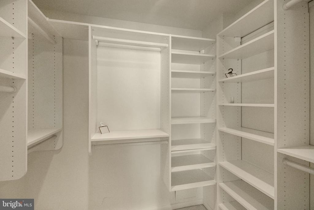 1200 N Nash Street - Photo 27
