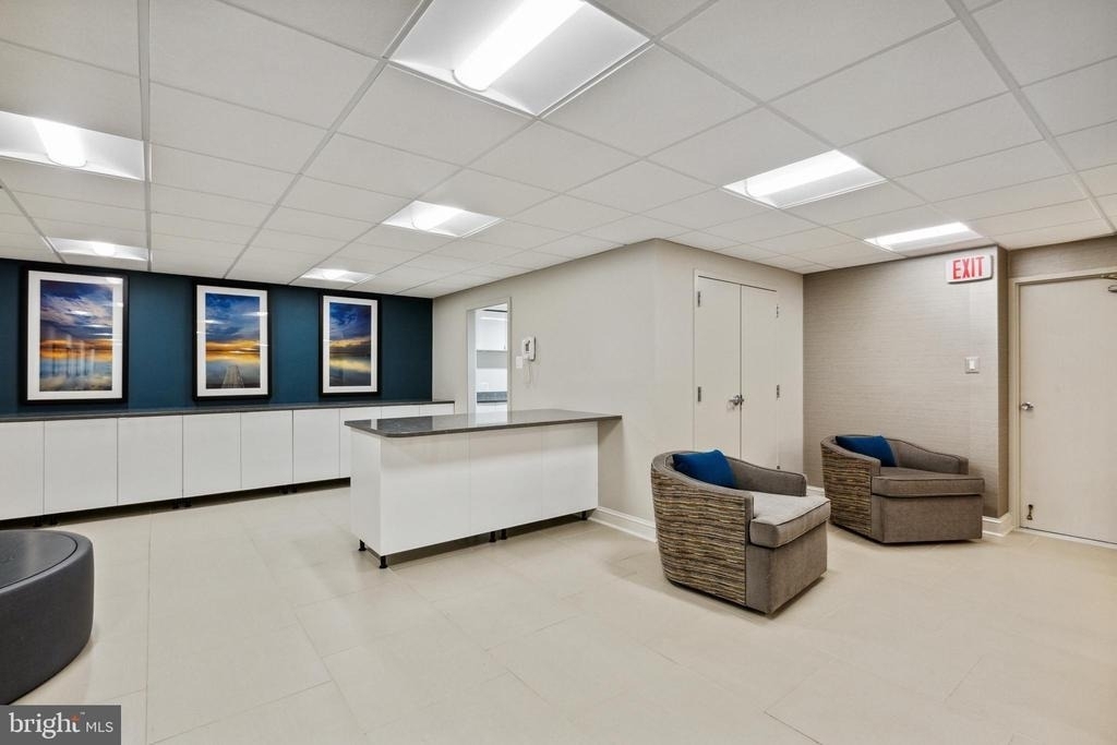 1200 N Nash Street - Photo 32
