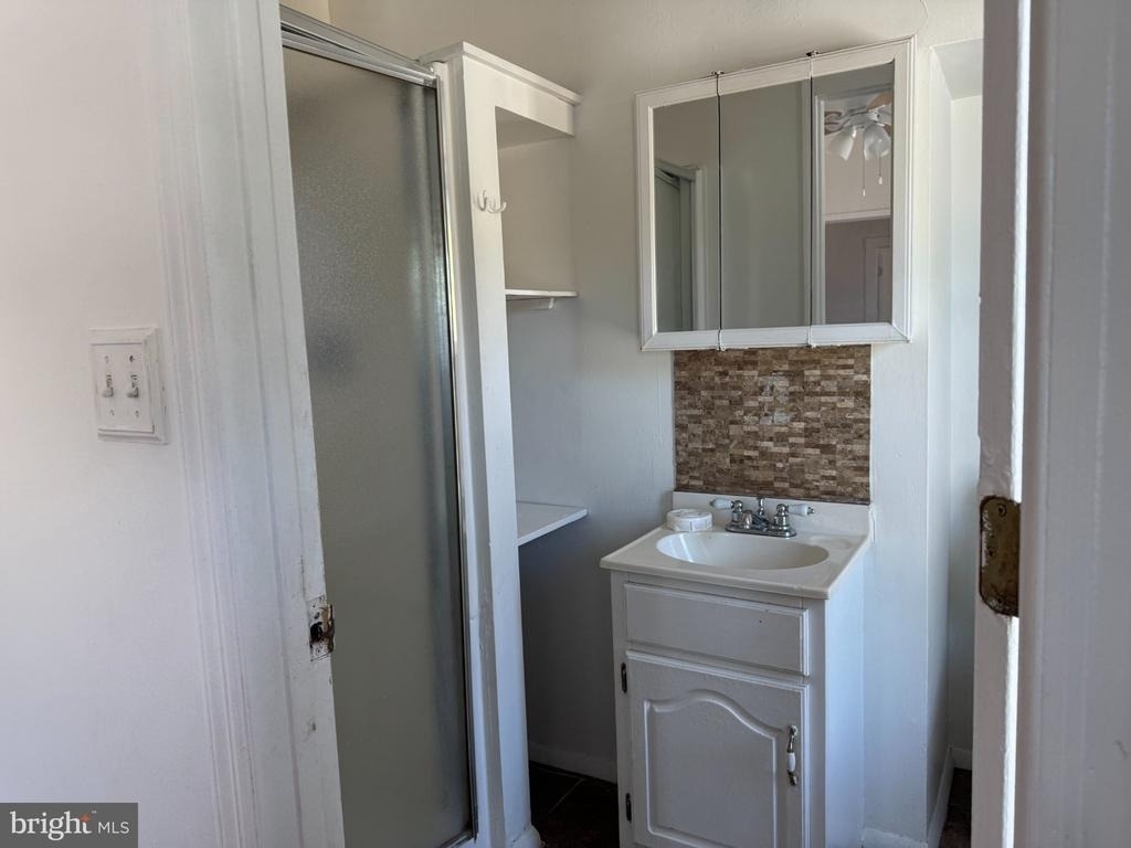 6919 Rising Sun Avenue - Photo 2
