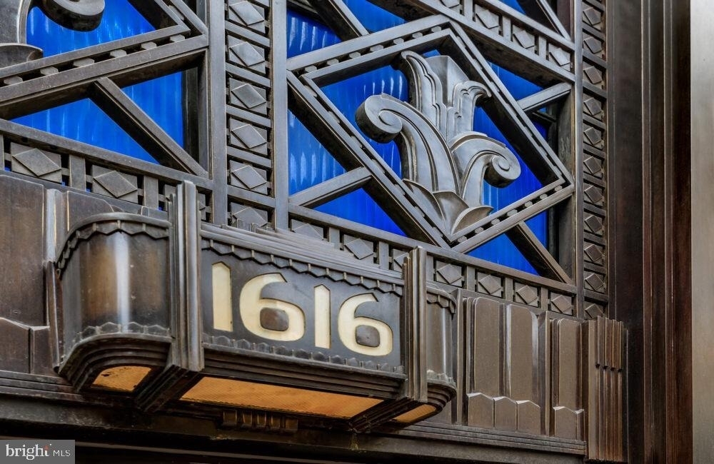 1616 Walnut Street - Photo 7