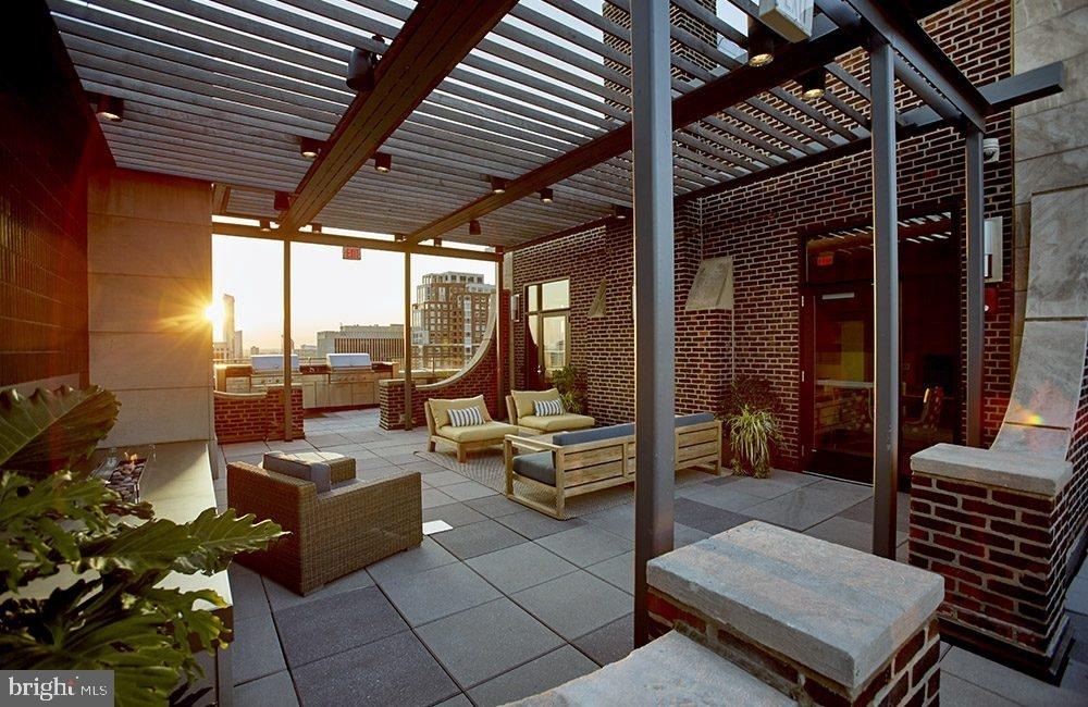 1616 Walnut Street - Photo 1