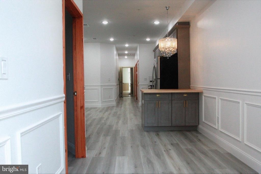 1233 S Broad Street - Photo 3