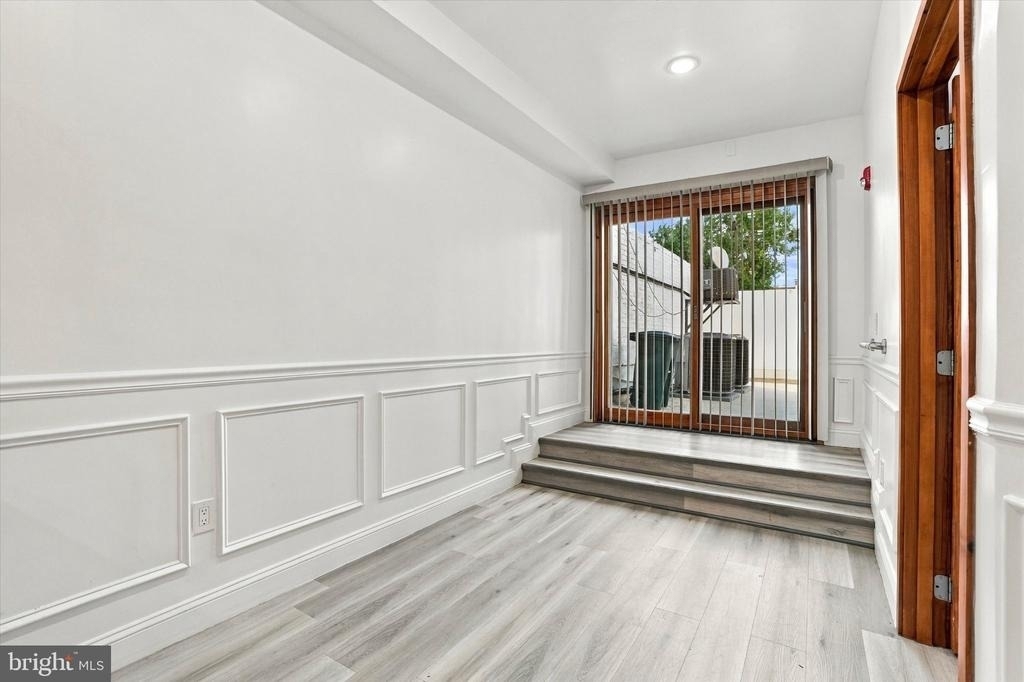 1233 S Broad Street - Photo 8