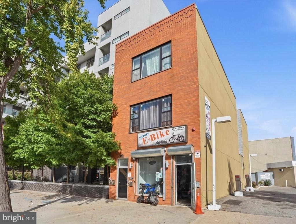 1233 S Broad Street - Photo 0