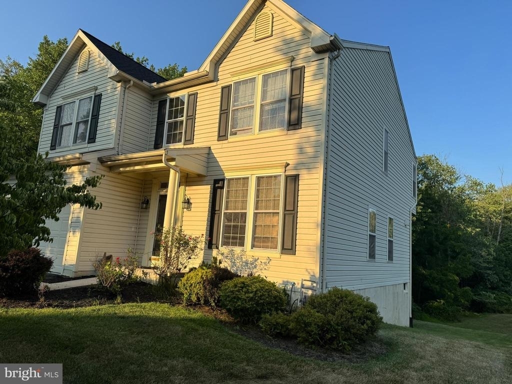 873 S York Drive - Photo 1