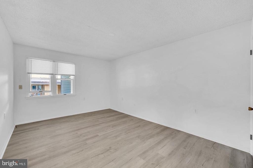 16 Sycamore Road - Photo 9