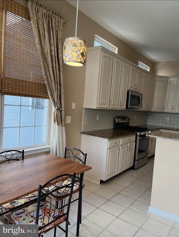 121 Einstein Way - Photo 12